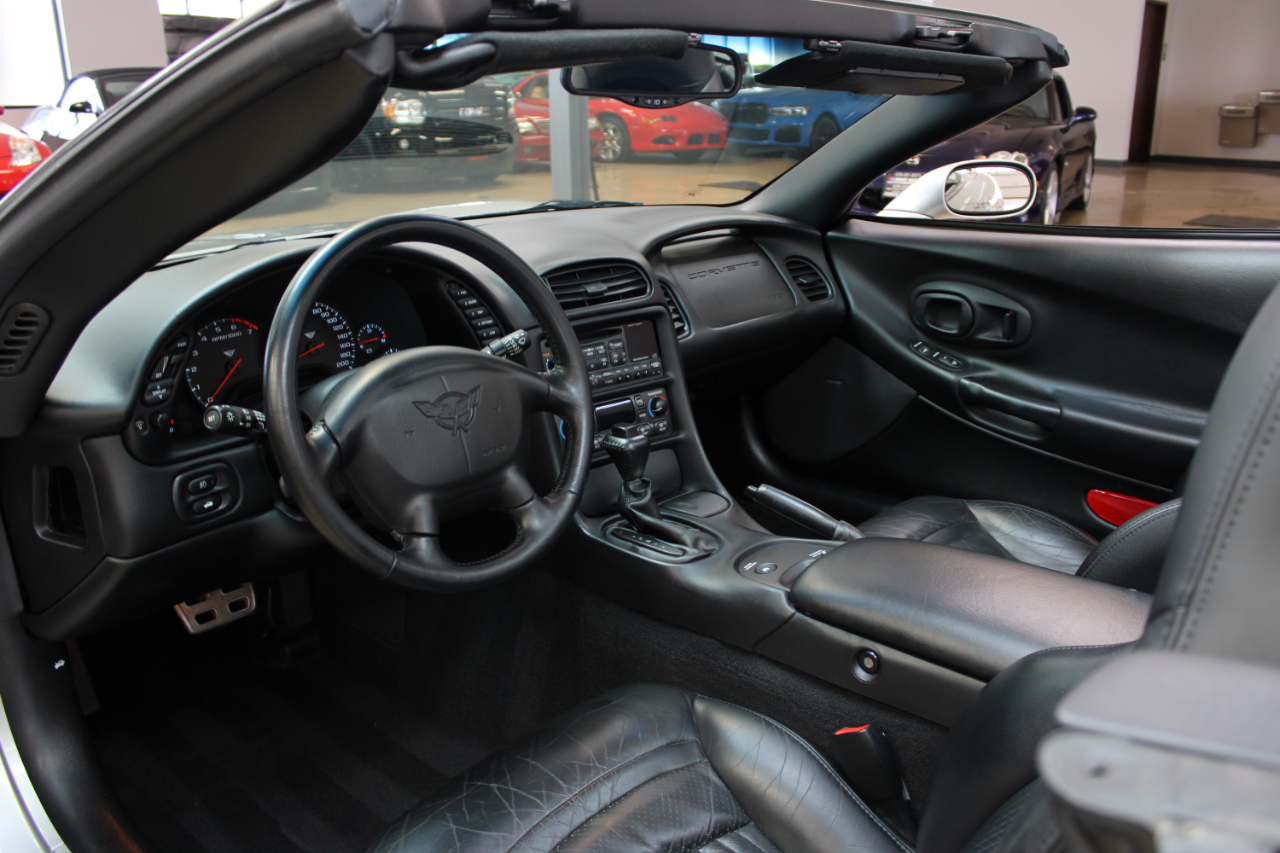 Chevrolet Corvette Convertible 2004