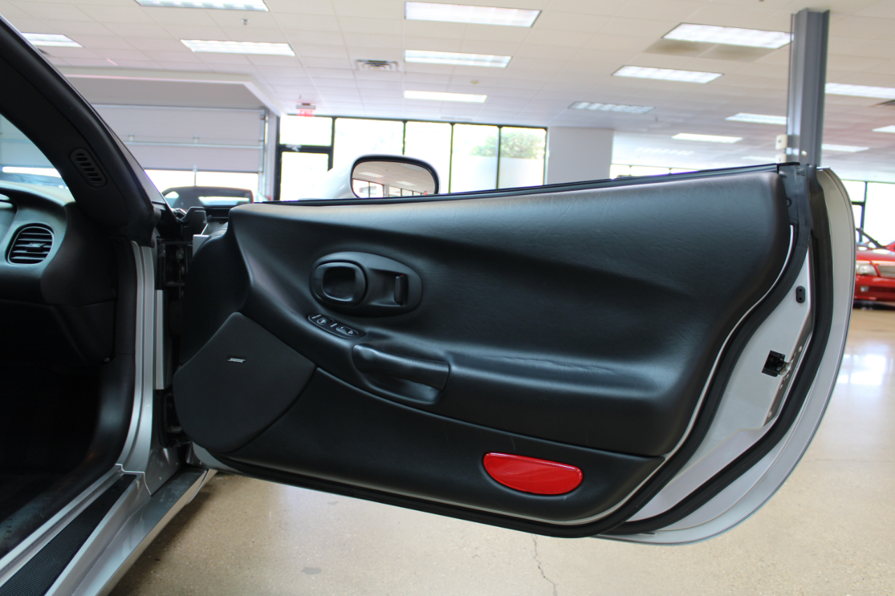 Chevrolet Corvette Convertible 2004