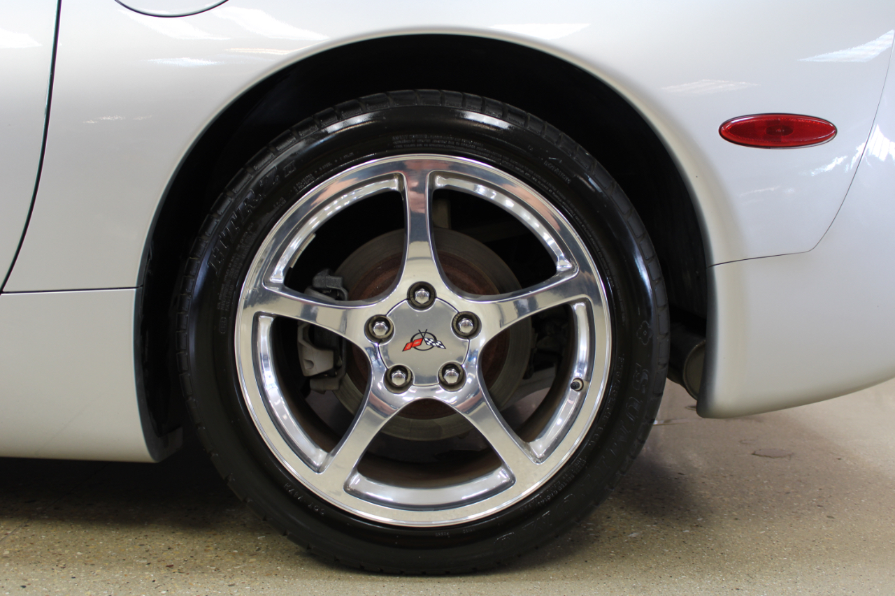 Chevrolet Corvette Convertible 2004