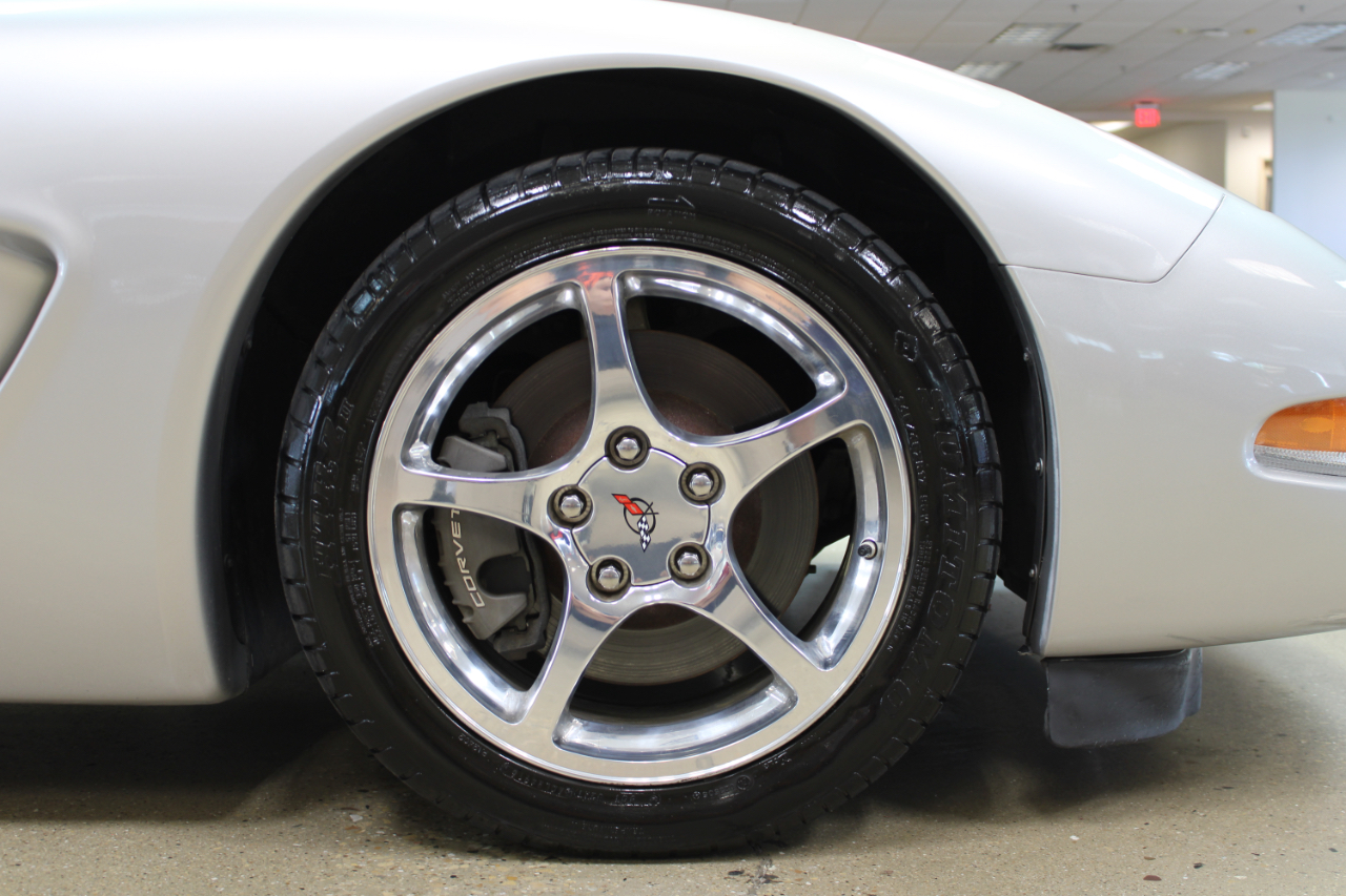 Chevrolet Corvette Convertible 2004