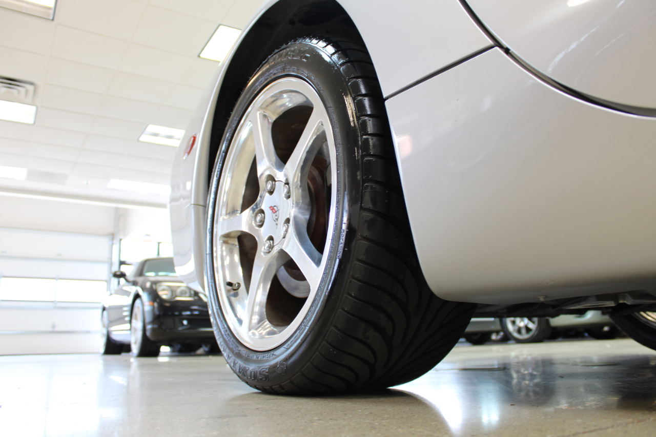 Chevrolet Corvette Convertible 2004