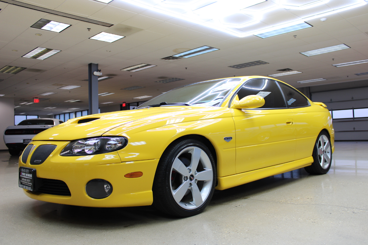 2005 Pontiac GTO photo 3