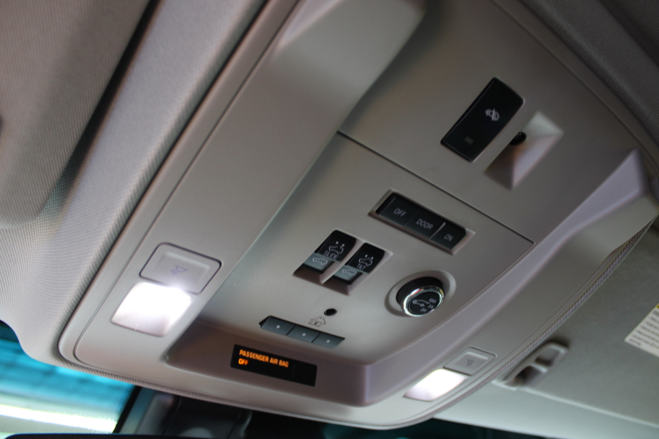 2015 CHEVROLET TAHOE - Image 43