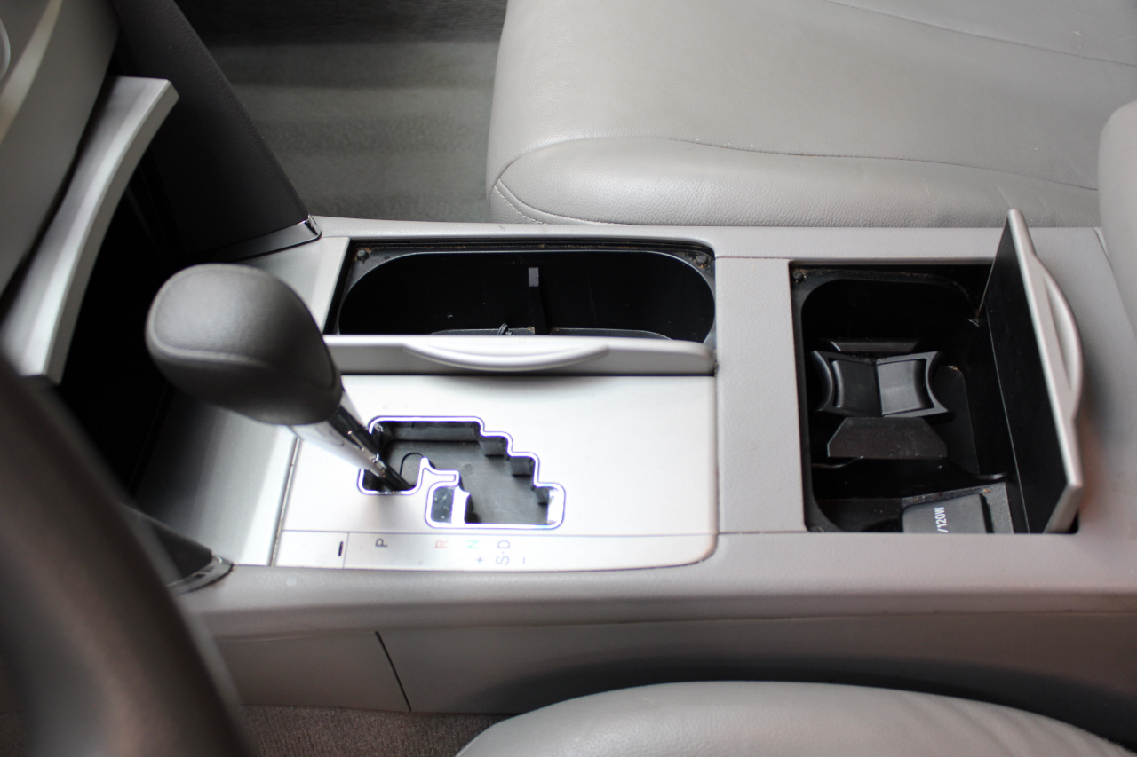 2011 TOYOTA CAMRY - Image 29