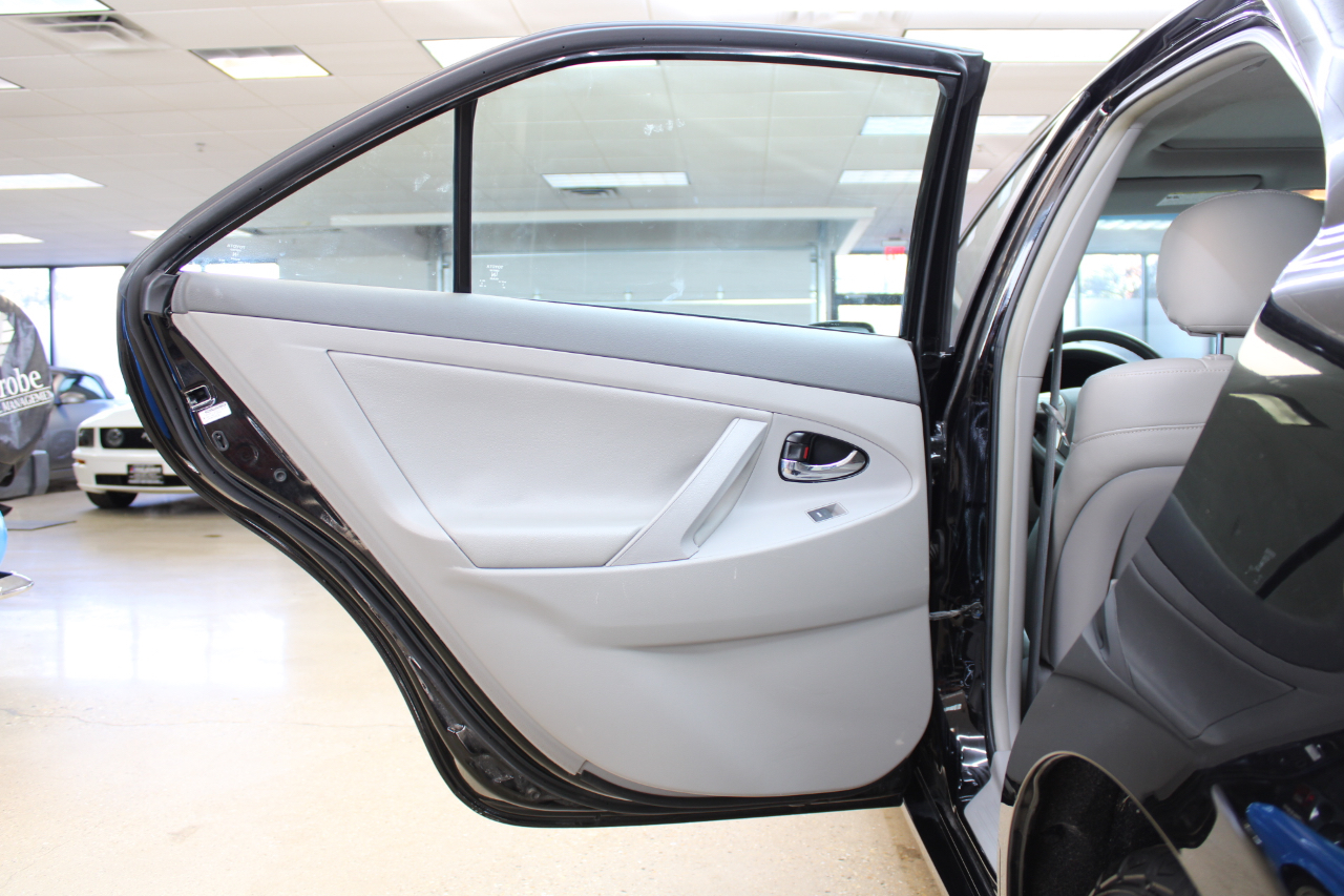 2011 TOYOTA CAMRY - Image 37