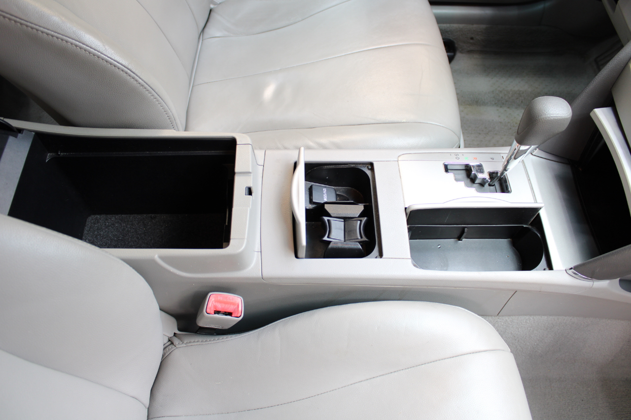 2011 TOYOTA CAMRY - Image 51