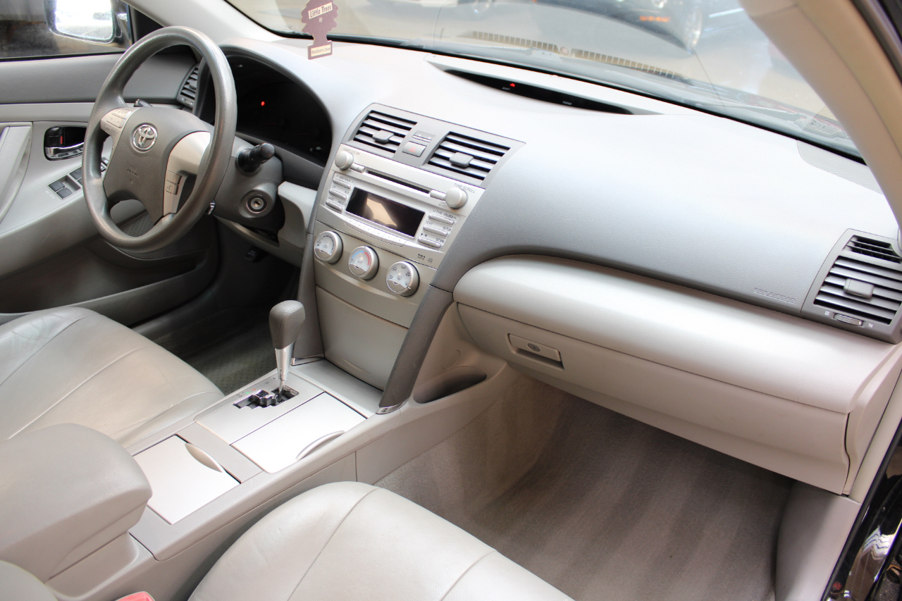 2011 TOYOTA CAMRY - Image 53