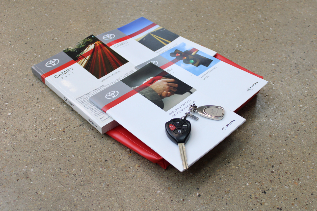 2011 TOYOTA CAMRY - Image 68