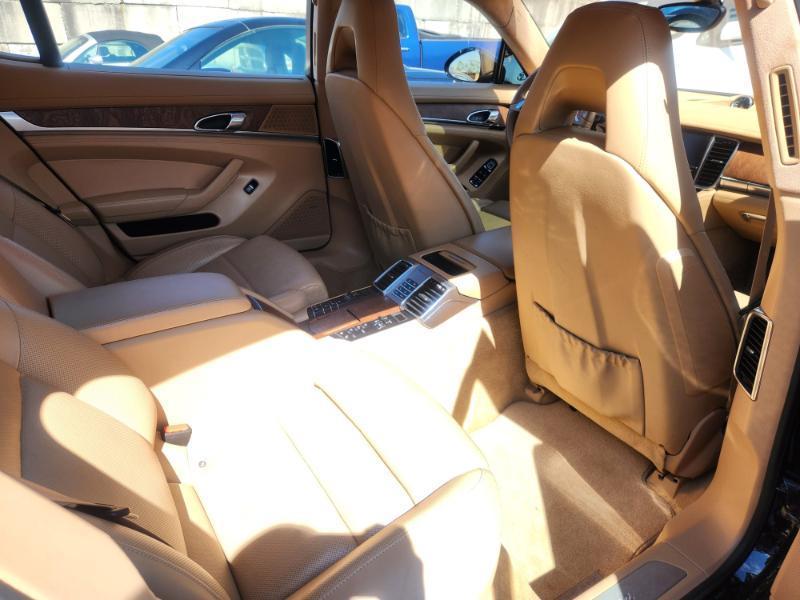 Porsche Panamera 4S Executive 2014