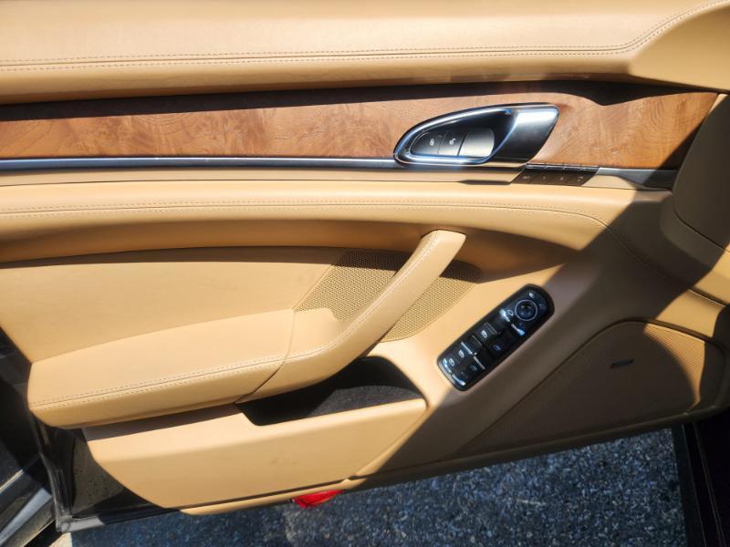Porsche Panamera 4S Executive 2014