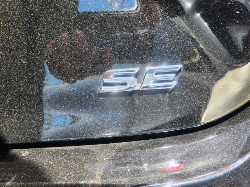 Toyota Camry Hybrid SE 2025