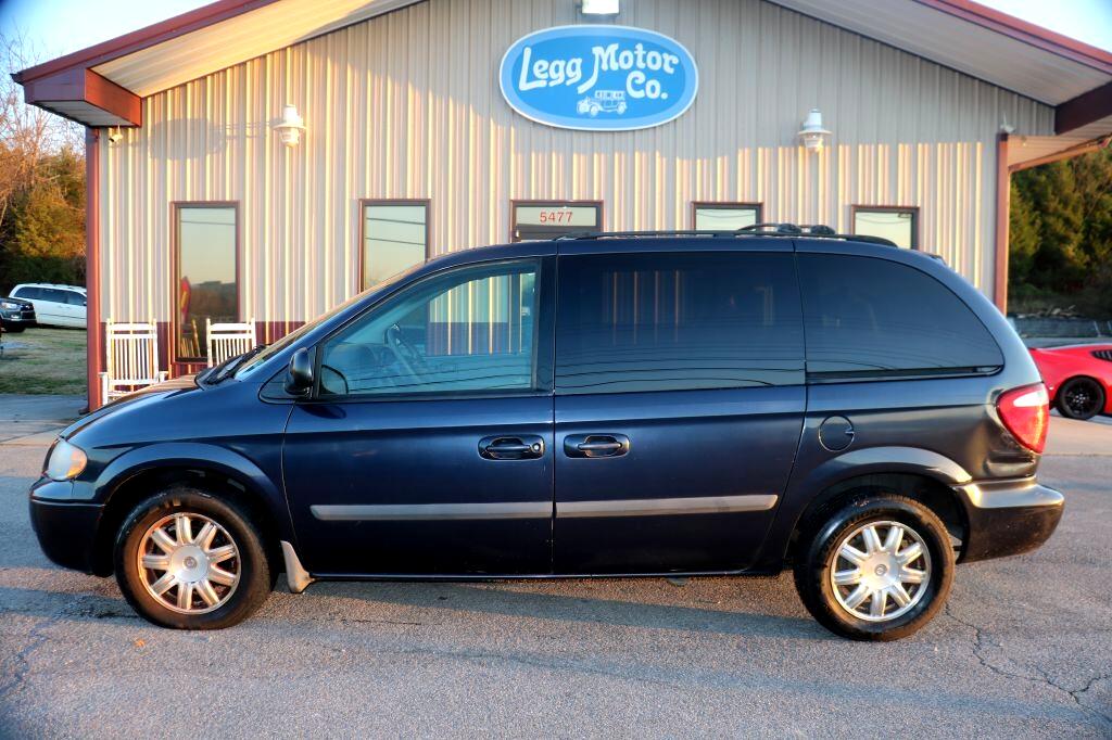 Chrysler Town & Country Base 2007