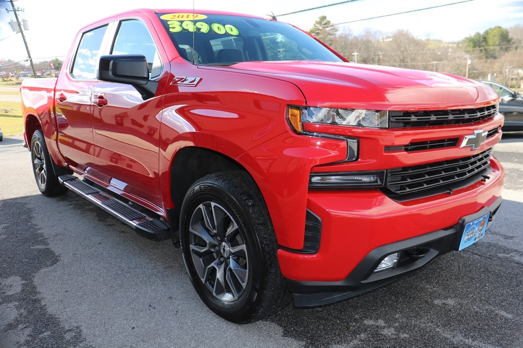 2019 Chevrolet Silverado 1500 RST photo 4