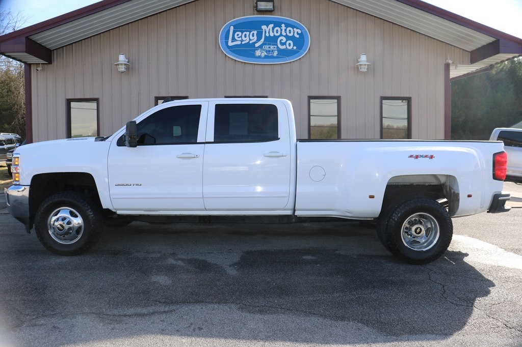 2015 Chevrolet Silverado 3500HD LT1 Crew Cab DRW 4WD