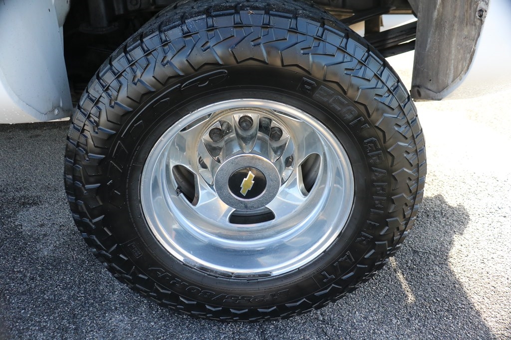 Chevrolet Silverado 3500HD LT1 Crew Cab DRW 4WD 2015