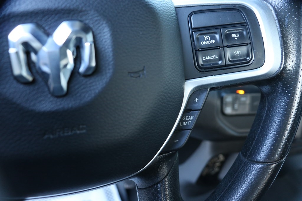 RAM 2500 Big Horn Crew Cab 4WD 2022