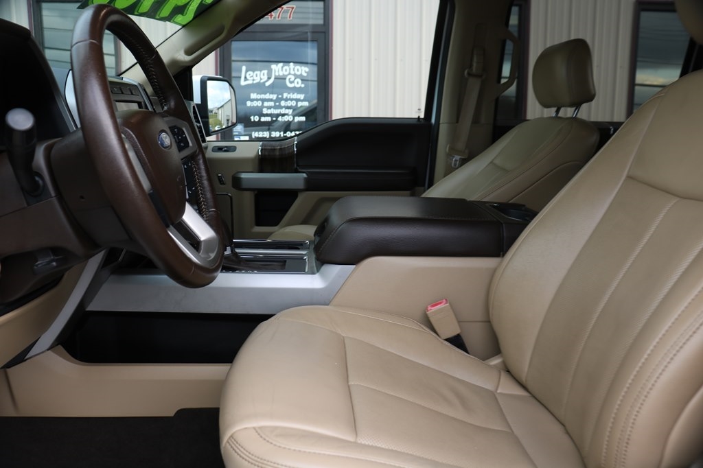 Ford F-150 Lariat SuperCab Short Bed 4WD 2020