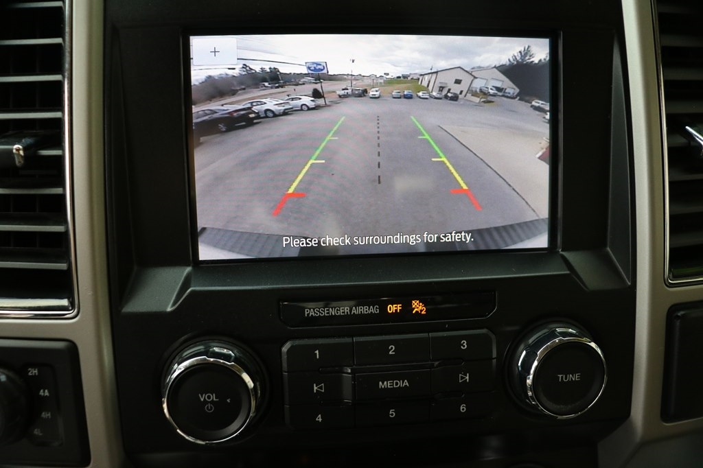 Ford F-150 Lariat SuperCab Short Bed 4WD 2020