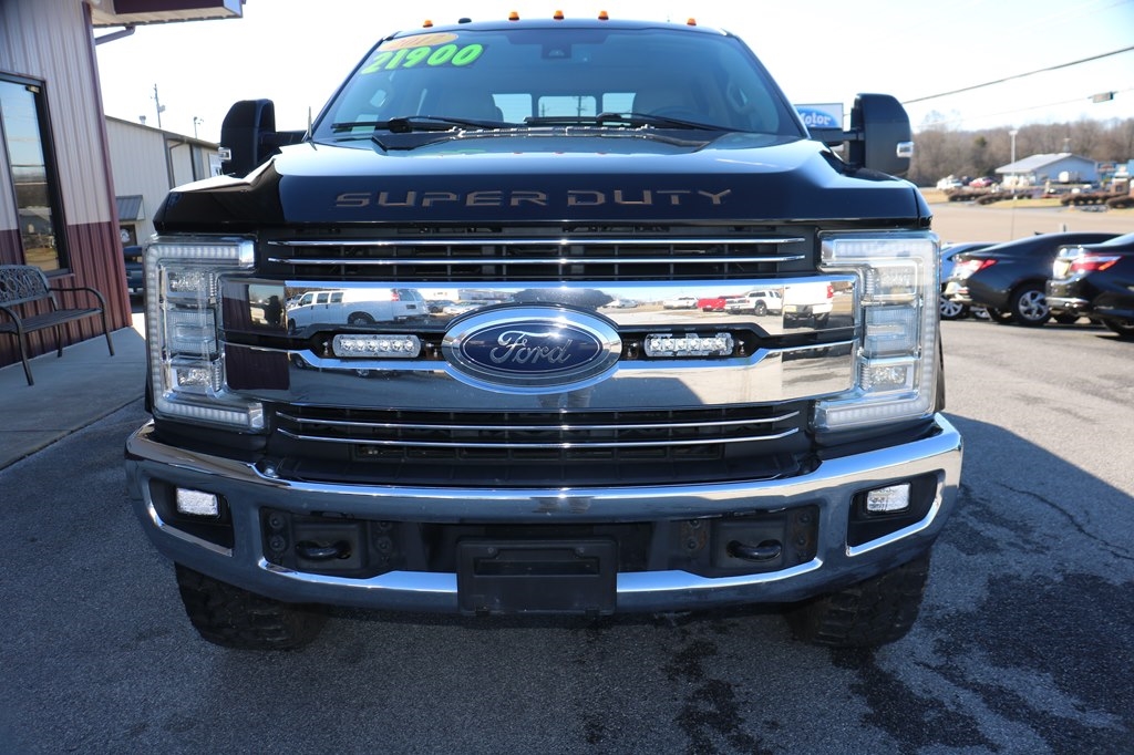 Ford F-350 SD Lariat Crew Cab 4WD 2017