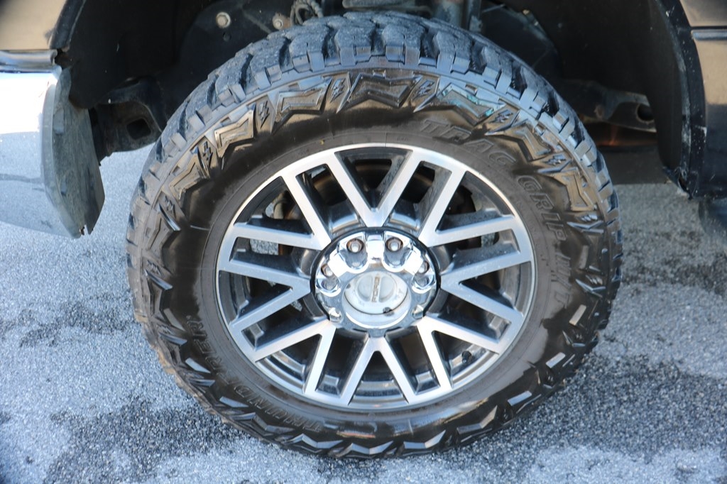 Ford F-350 SD Lariat Crew Cab 4WD 2017