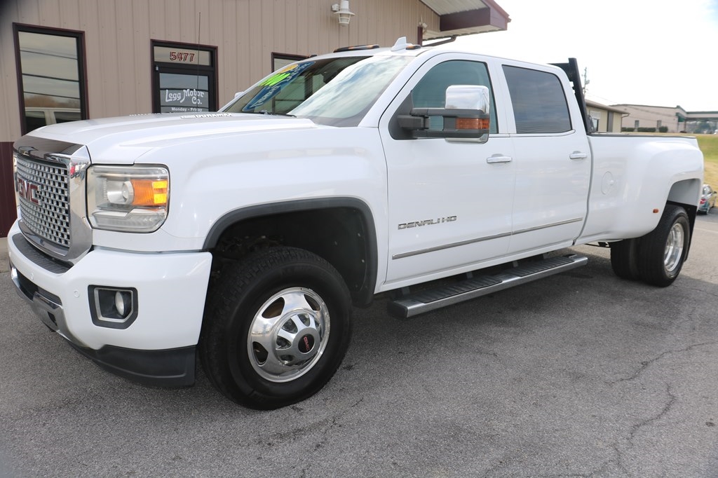 GMC Sierra 3500HD Denali Crew Cab 4WD 2015