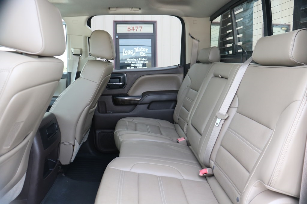 GMC Sierra 3500HD Denali Crew Cab 4WD 2015