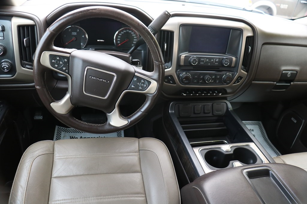 GMC Sierra 3500HD Denali Crew Cab 4WD 2015