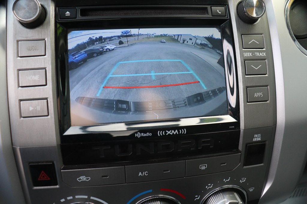 Toyota Tundra SR5 5.7L V8 CrewMax 4WD 2018