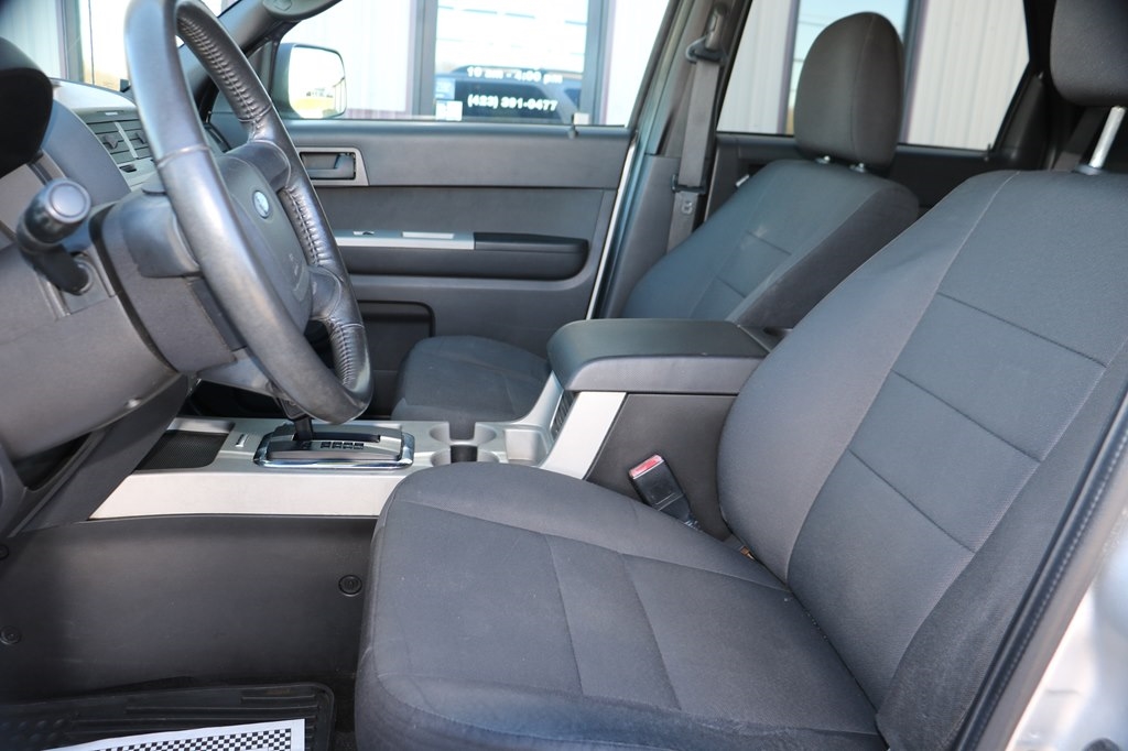 Ford Escape XLT 4WD 2011