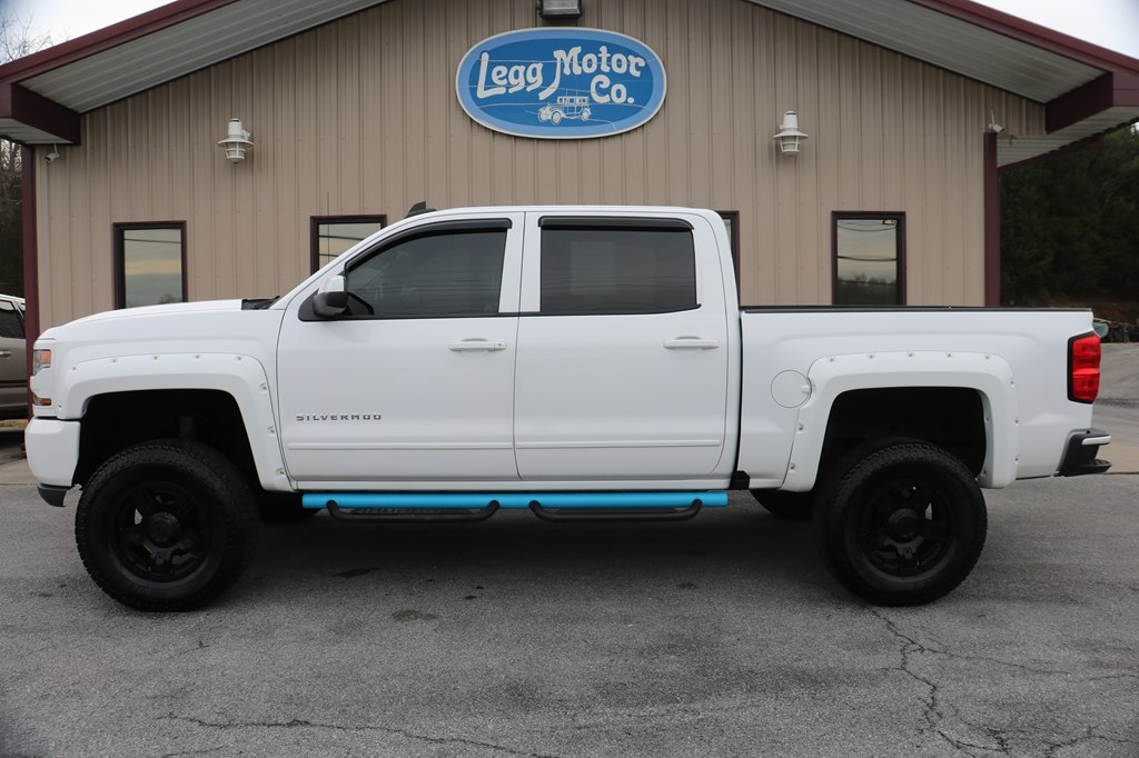 2018 Chevrolet Silverado 1500 LT Crew Cab 4WD