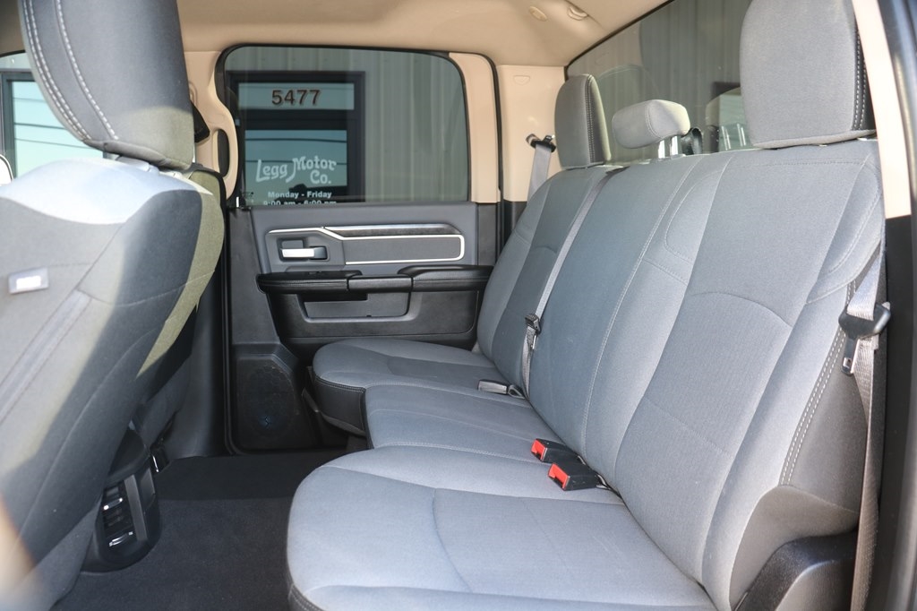 RAM 2500 Tradesman Crew Cab SWB 4WD 2020