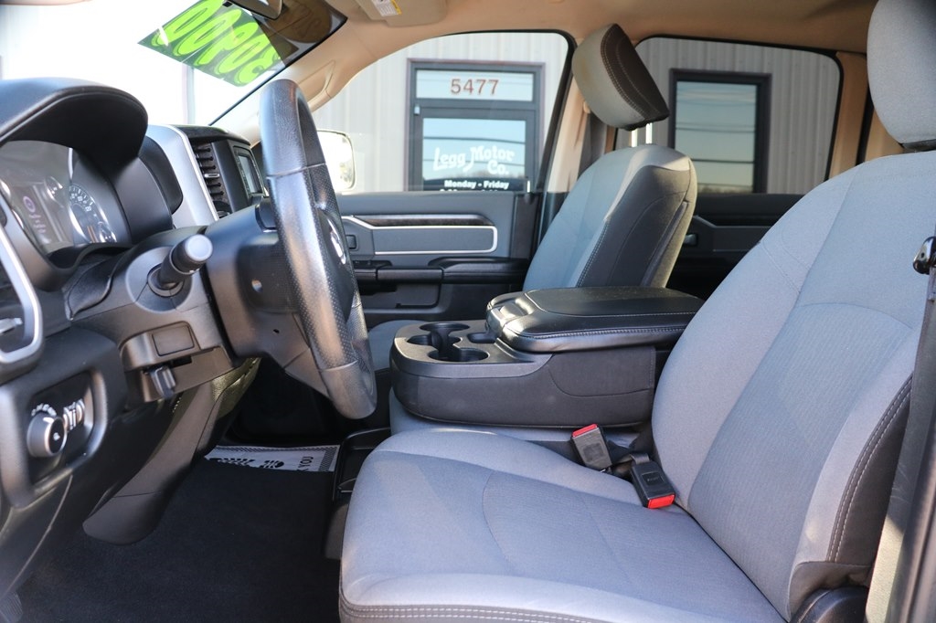 RAM 2500 Tradesman Crew Cab SWB 4WD 2020