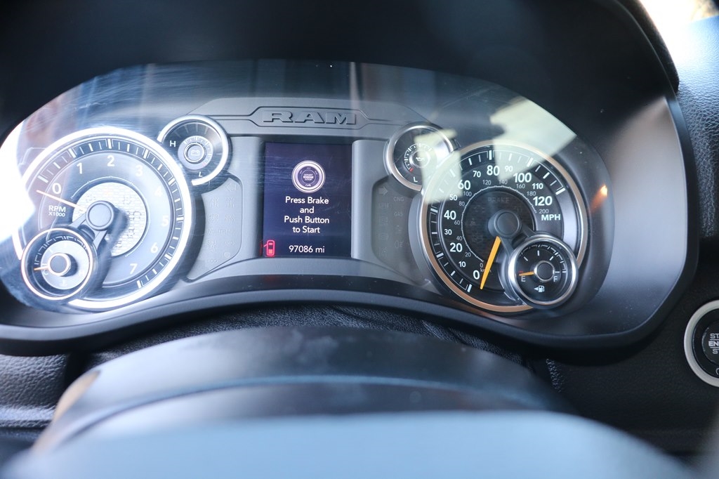 RAM 2500 Tradesman Crew Cab SWB 4WD 2020