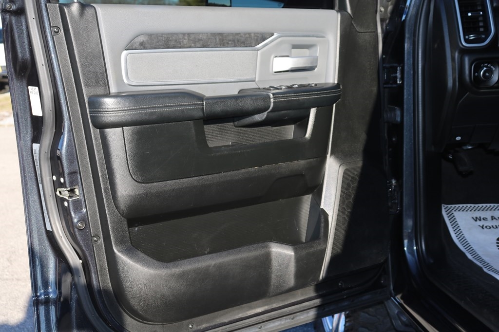 RAM 2500 Tradesman Crew Cab SWB 4WD 2020