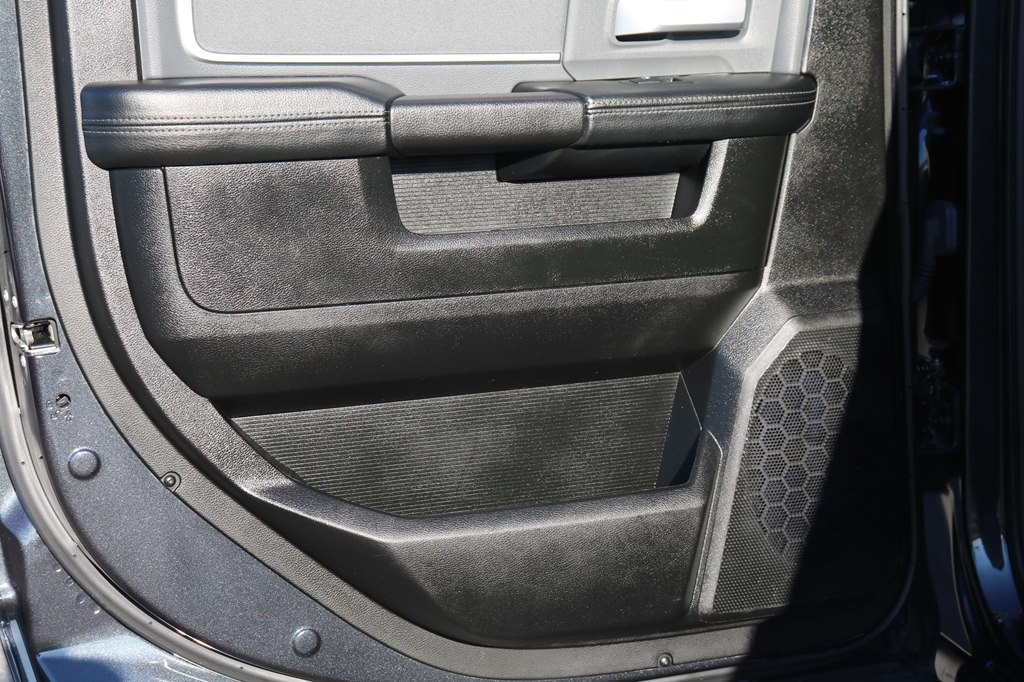 RAM 2500 Tradesman Crew Cab SWB 4WD 2020