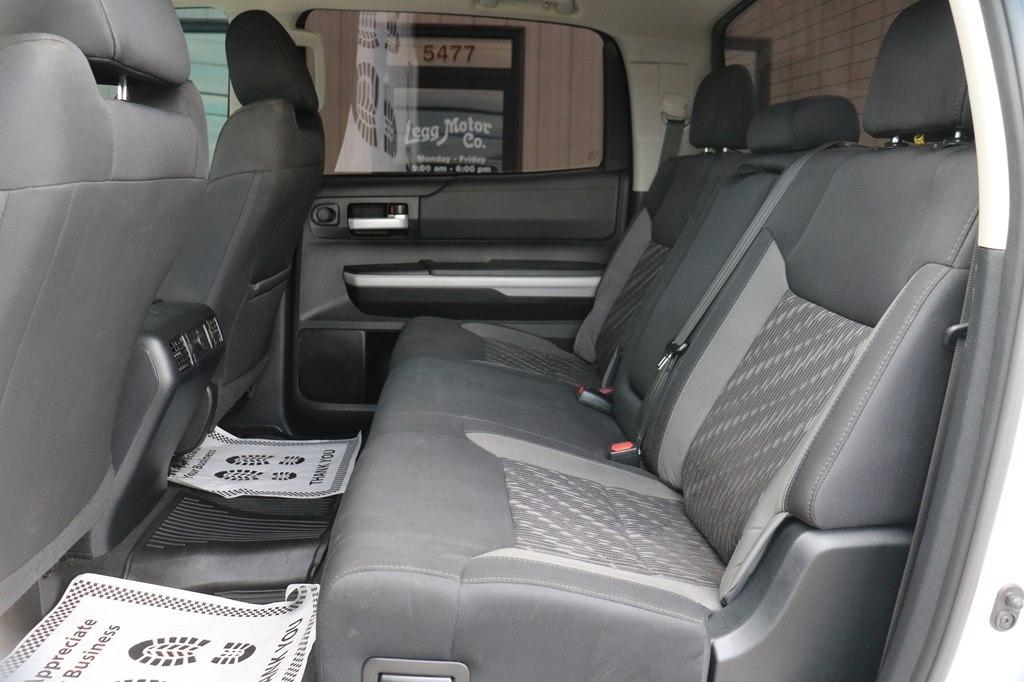 Toyota Tundra SR5 5.7L V8 FFV CrewMax 4WD 2019