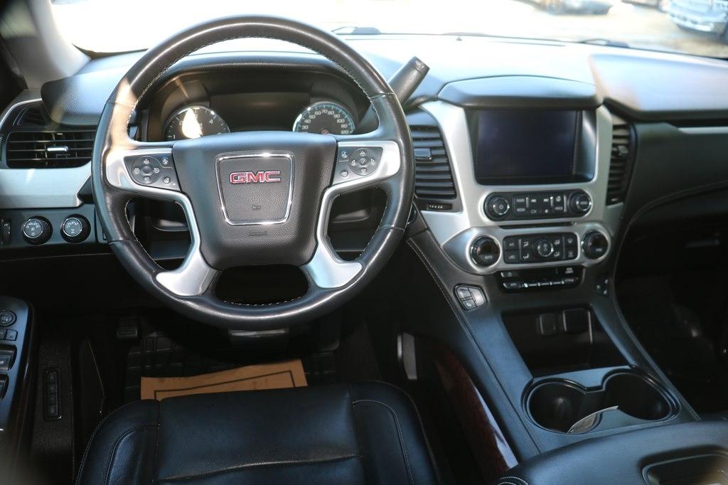 GMC Yukon SLT 4WD 2017