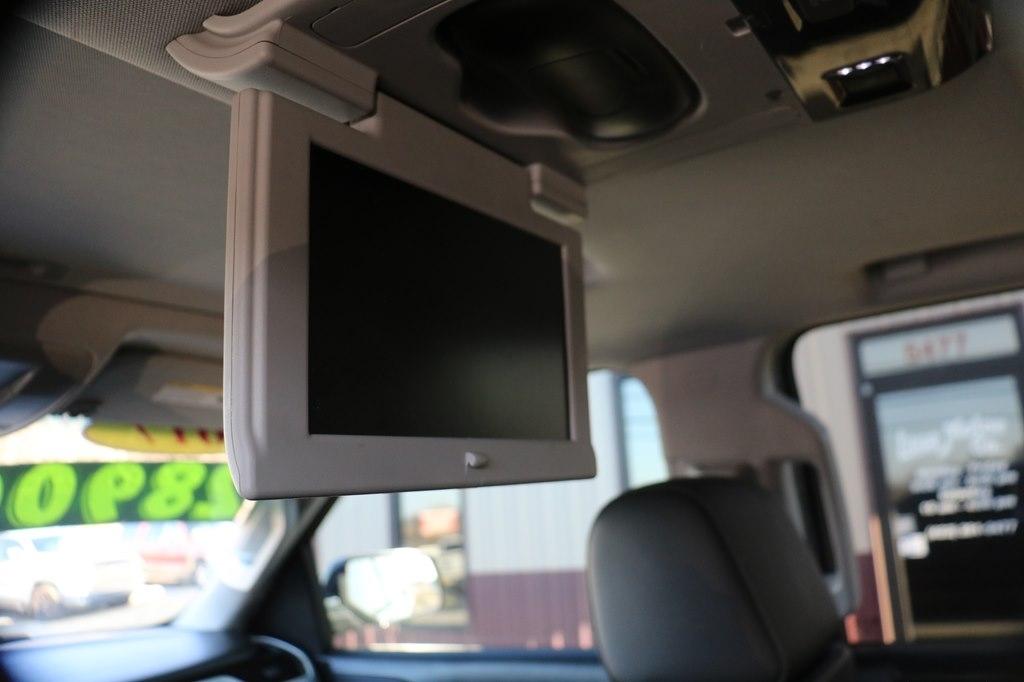 GMC Yukon SLT 4WD 2017