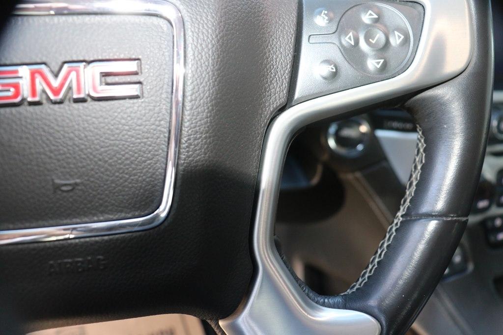 GMC Yukon SLT 4WD 2017