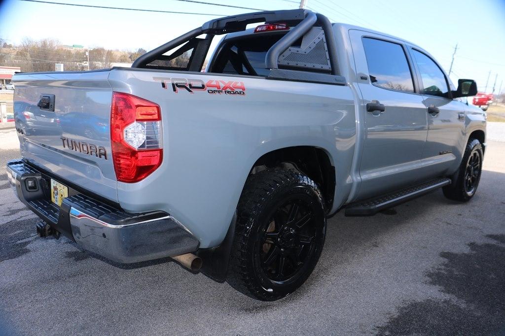 Toyota Tundra SR5 5.7L V8 CrewMax 4WD 2019