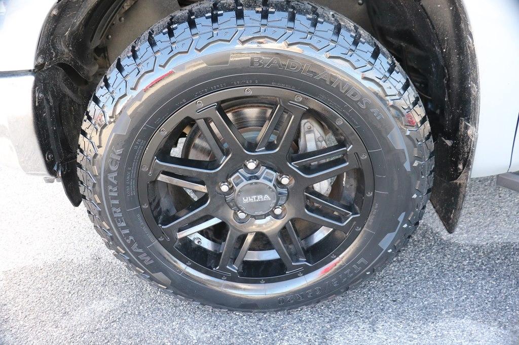 Toyota Tundra SR5 5.7L V8 CrewMax 4WD 2019