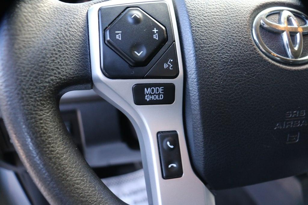 Toyota Tundra SR5 5.7L V8 CrewMax 4WD 2019