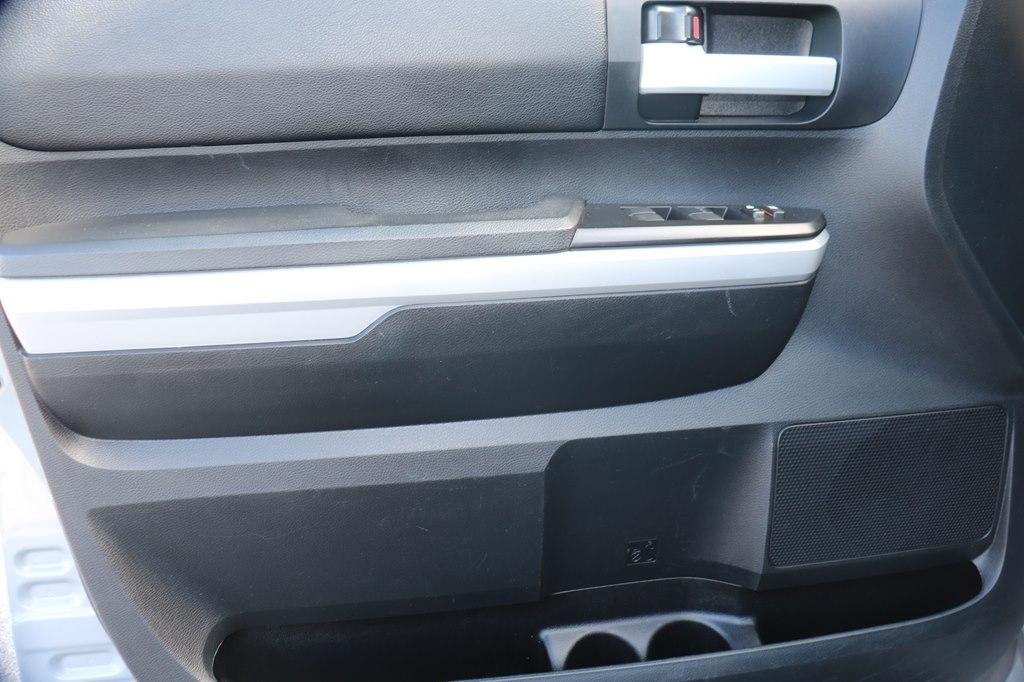 Toyota Tundra SR5 5.7L V8 CrewMax 4WD 2019