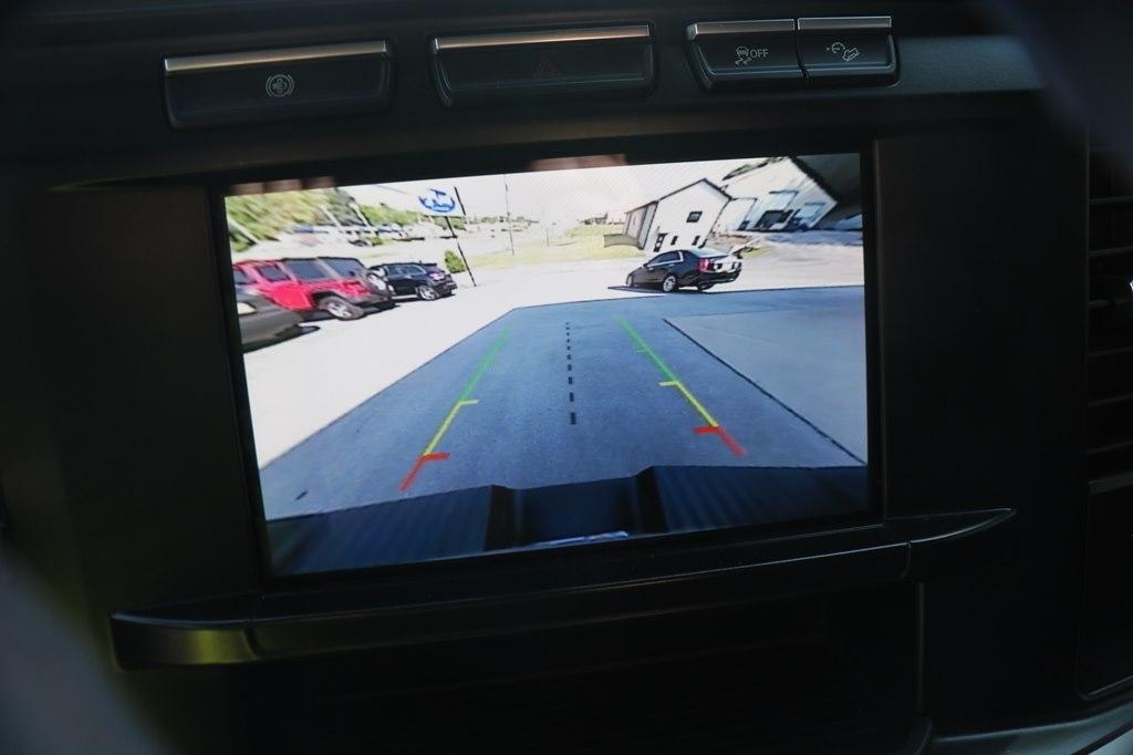 Ford F-350 SD XL Crew Cab Long Bed DRW 4WD 2023