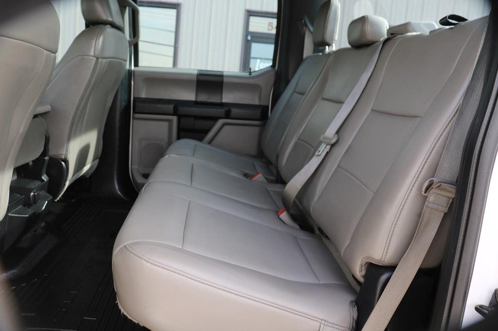 Ford F-350 SD XL Crew Cab Long Bed DRW 4WD 2019