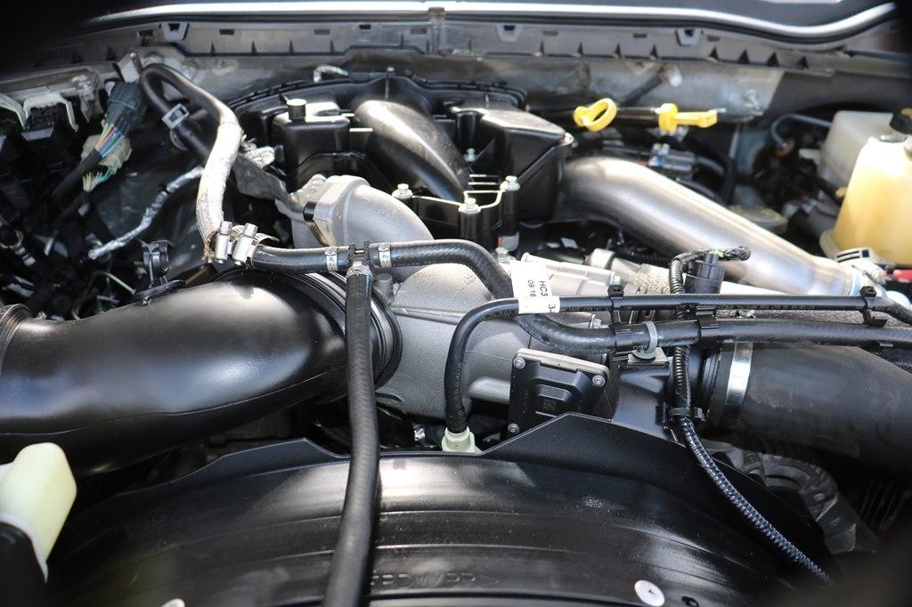 Ford F-350 SD XL Crew Cab Long Bed DRW 4WD 2019