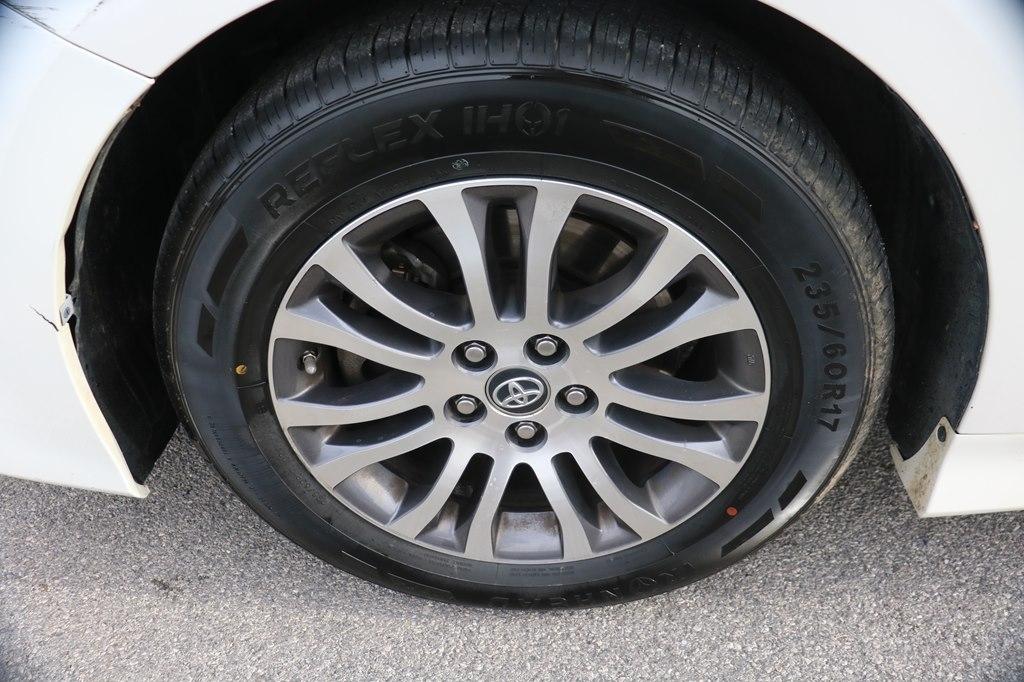 Toyota Sienna XLE 8-Pass V6 2019