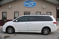 2019 Toyota Sienna 