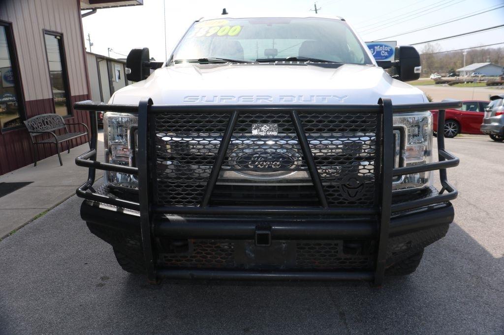 Ford F-250 SD XLT Crew Cab SWB 4WD 2019