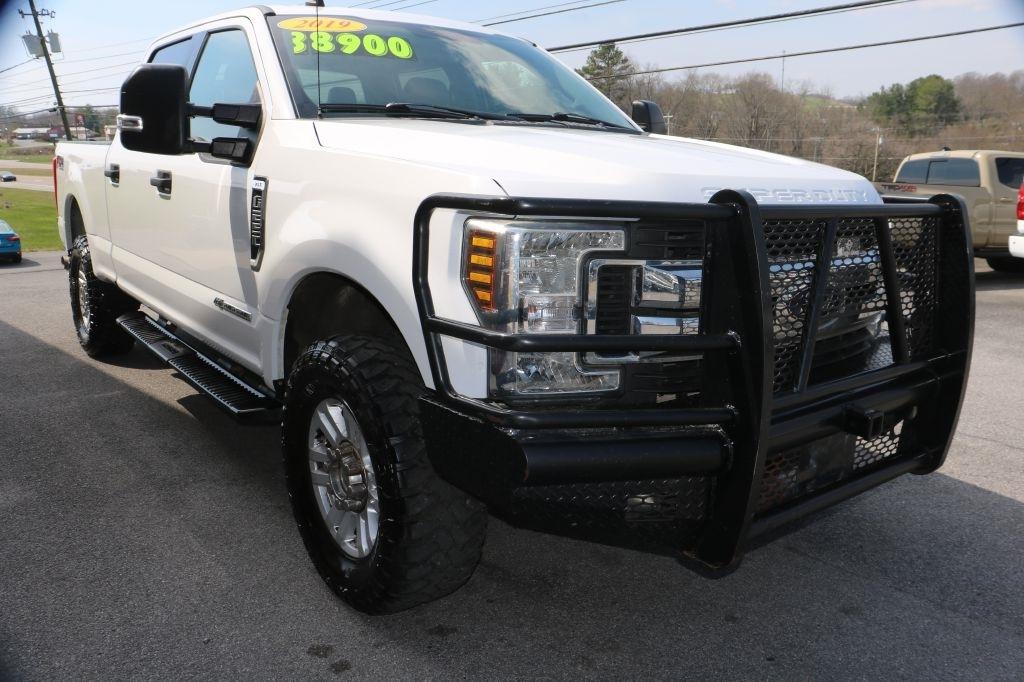 Ford F-250 SD XLT Crew Cab SWB 4WD 2019